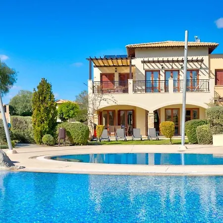 Apartment Pool Side Ground Floor Bf02 - Theseus Village, Aphrodite Hills *