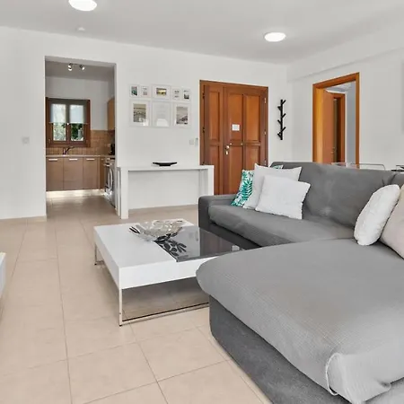 Pool Side Ground Floor Bf02 - Theseus Village, Aphrodite Hills * Kouklia