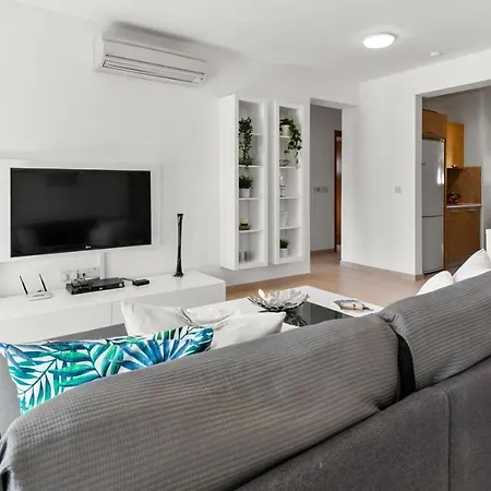 Pool Side Ground Floor Bf02 - Theseus Village, Aphrodite Hills *